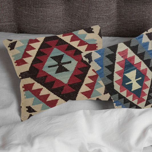 kilim-handwoven-hillary-cushion-cover