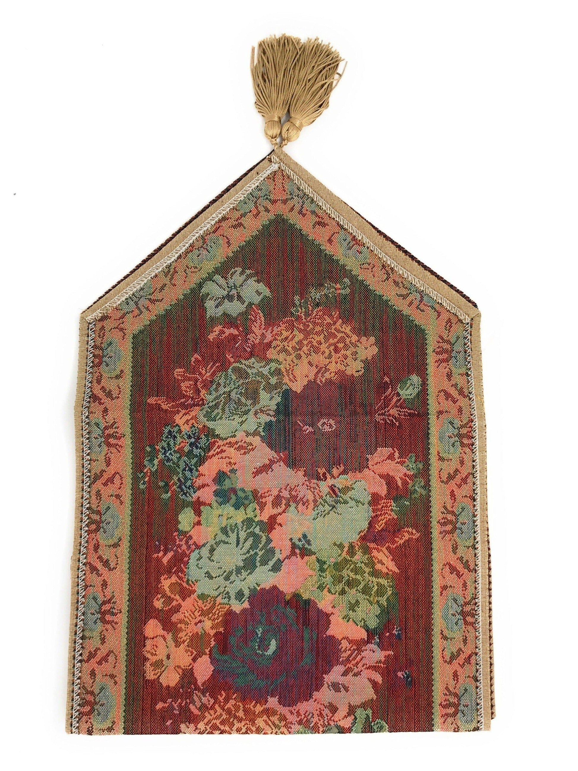 DaDa Bedding Set of 3-Pieces - Breath of Spring Floral Beige Woven Dining Tapestry Table Runners (3089)-4