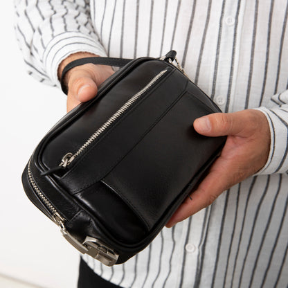 Fresno Leather Clutch – Secure Travel Wallet with Lock-1