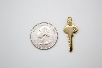 18K Gold Filled Heart With Key Outline Pendant Charm (A270)-2