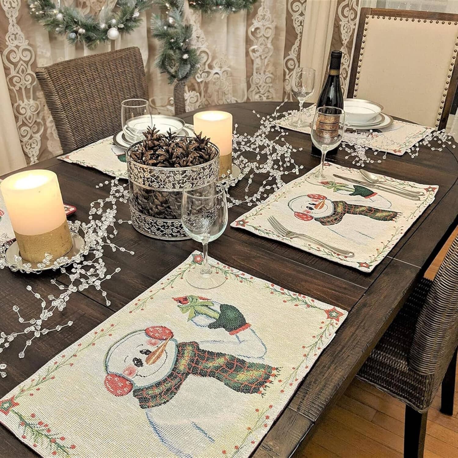 DaDa Bedding Set of 4-Pieces Magical Snowman Holiday Tapestry Placemats 13” x 19” (9733)-2