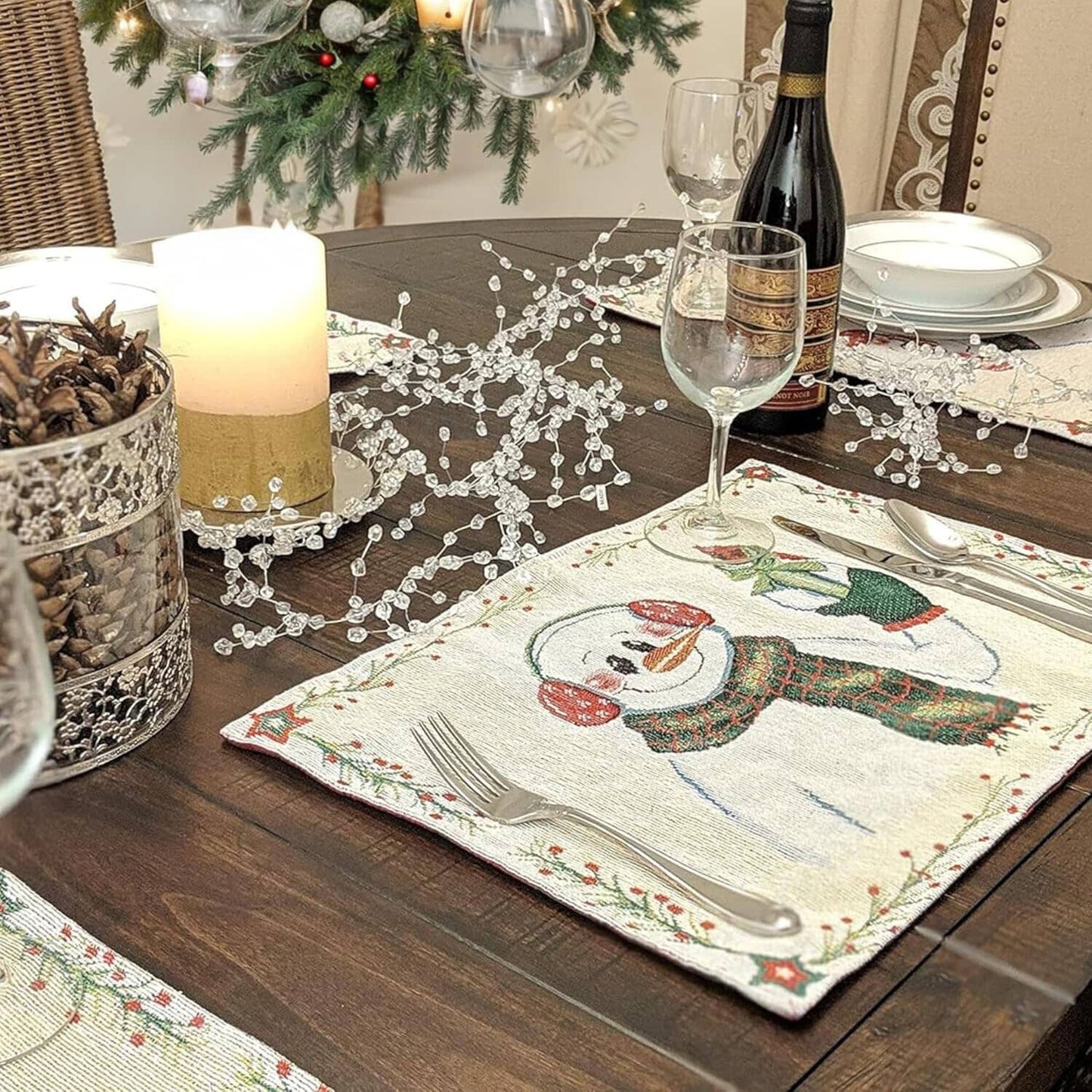 DaDa Bedding Set of 4-Pieces Magical Snowman Holiday Tapestry Placemats 13” x 19” (9733)-1