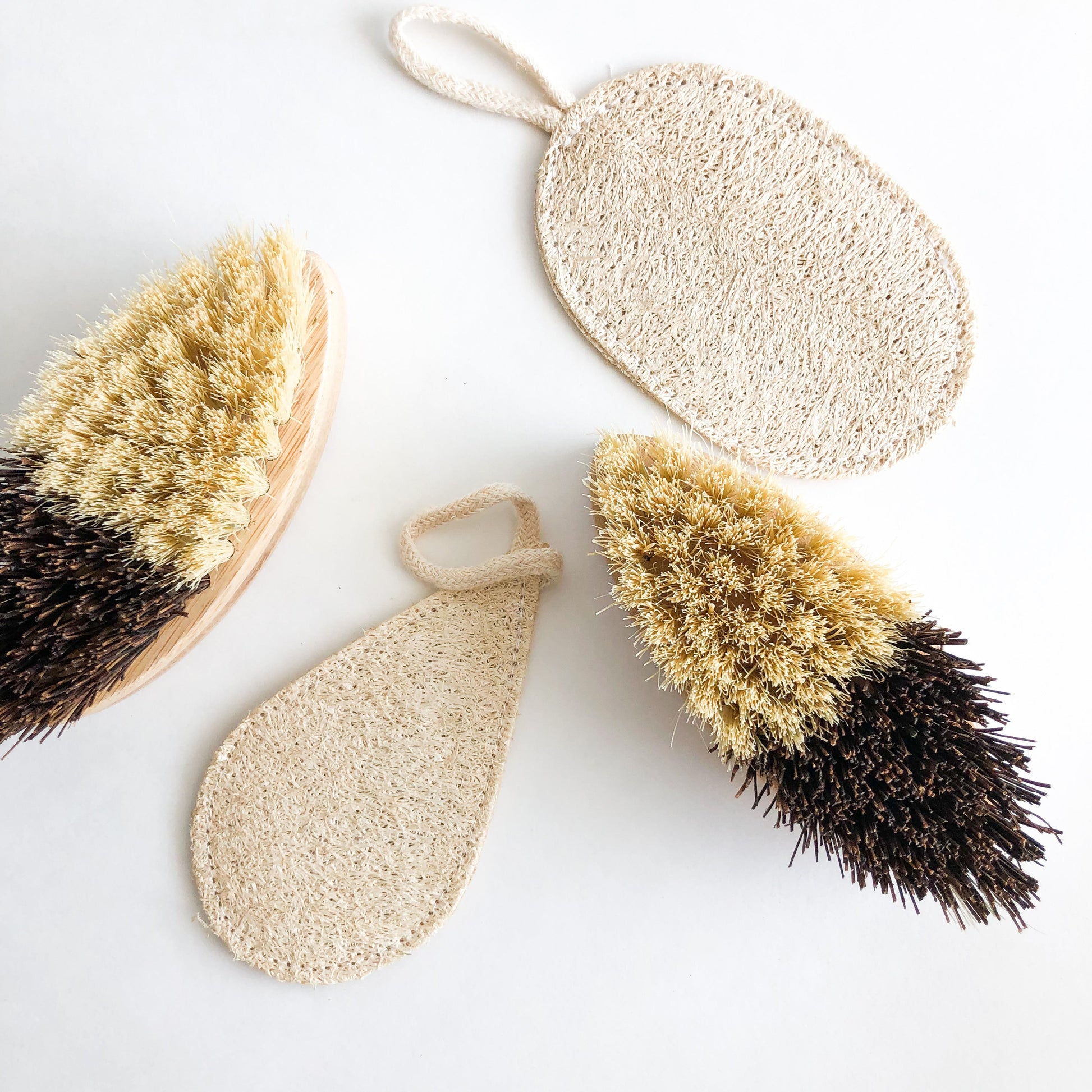 Bamboo Sisal/Palm Fiber Vegetable Brush-Zero Waste Natural Kitchen Scrubbing Brush-Sustainable Kitchen-1
