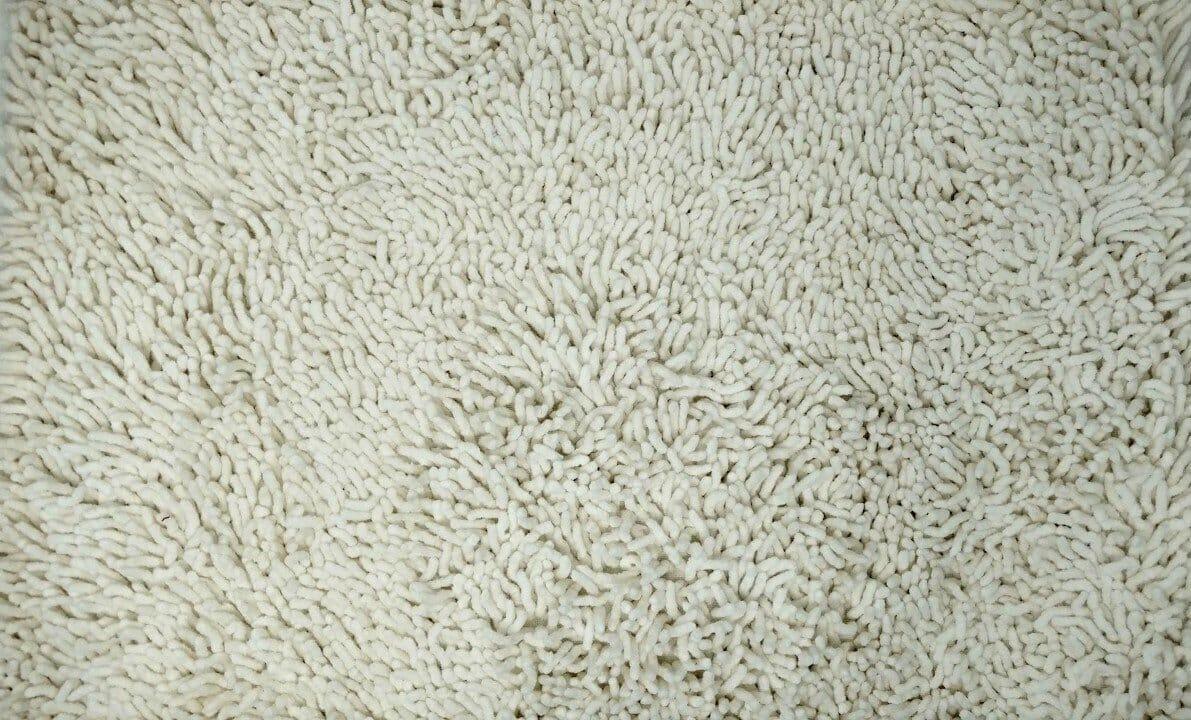 DaDa Bedding Vanilla Ivory White Shaggy Soft Chenille Noodle Carpet Rug Bath Mat-1