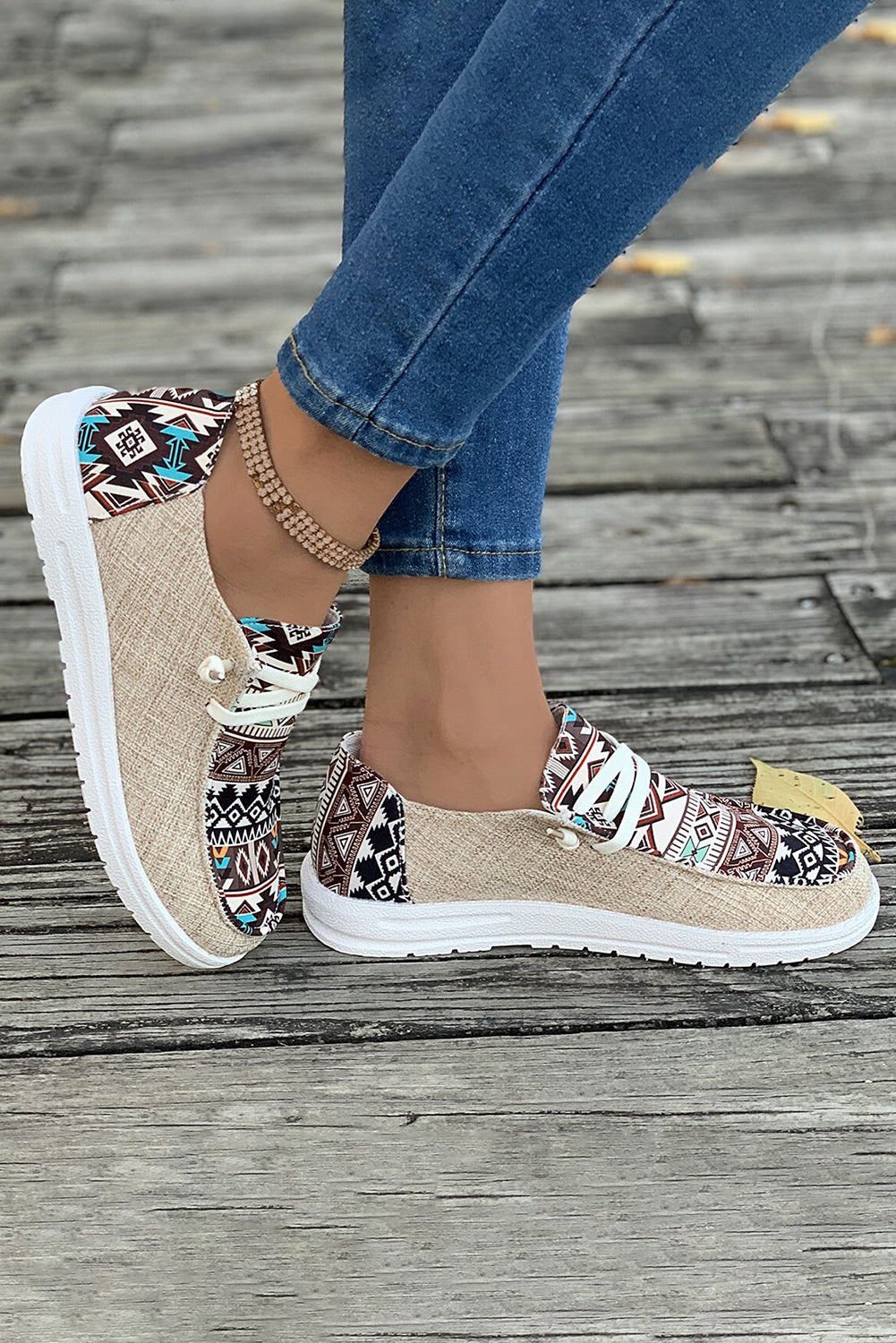 Bailee Vintage Aztec Lace-up Flat Shoes-3