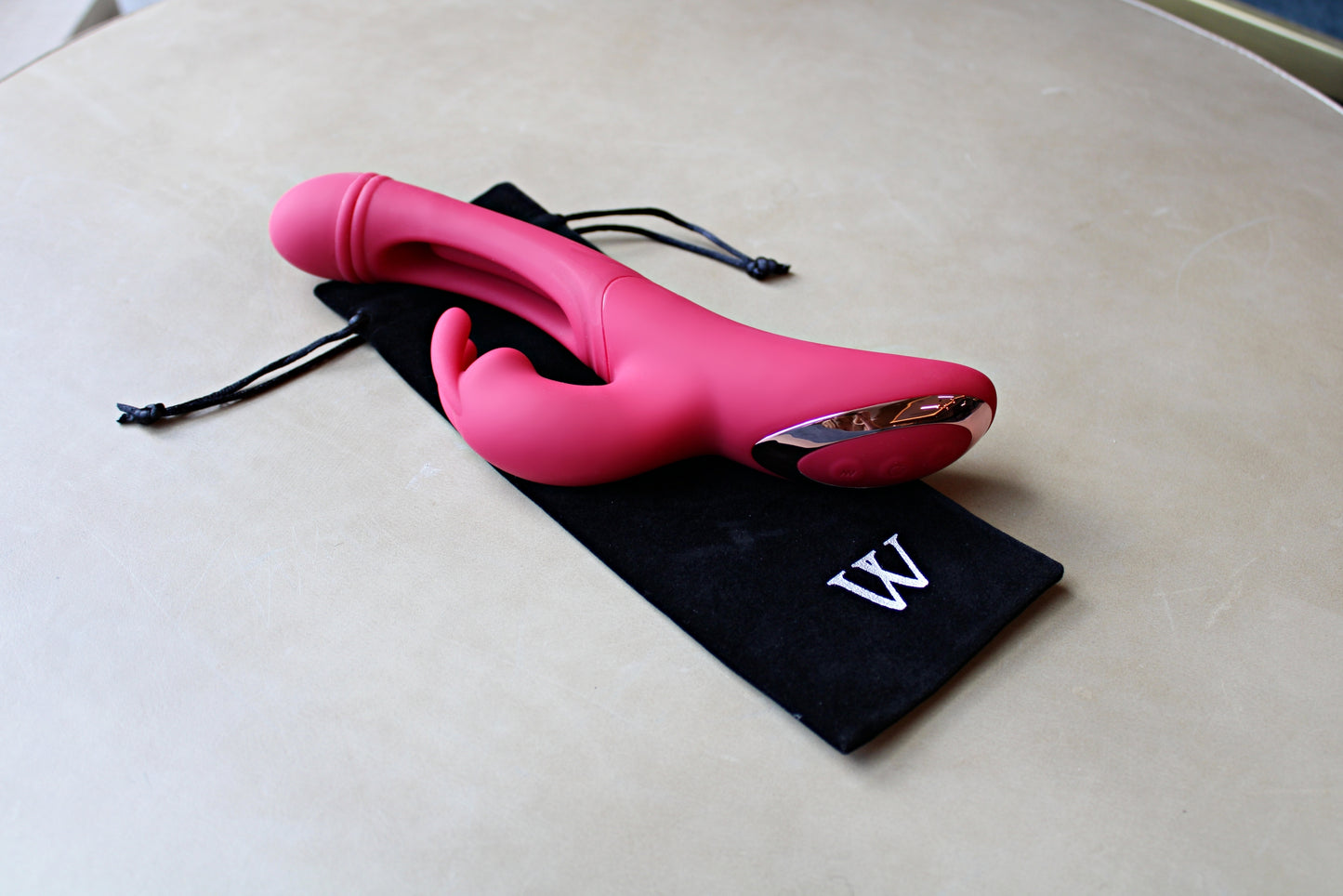 Bora Rabbit Tapping G-spot Vibrator | V For Vibes