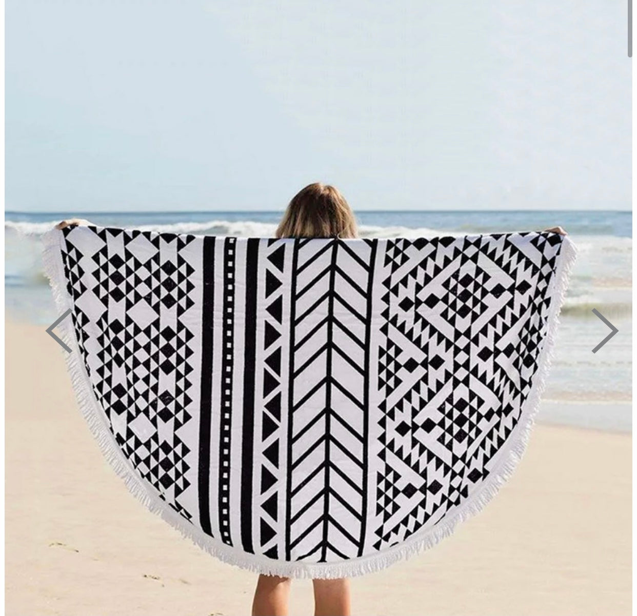Black Round Beach Towel-2