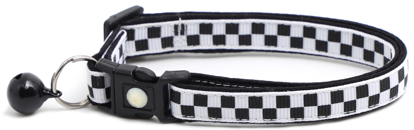 Black and White Checks Cat Collar-1