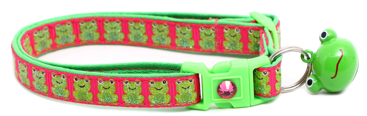 Frog 1 Breakaway Cat Collar-11