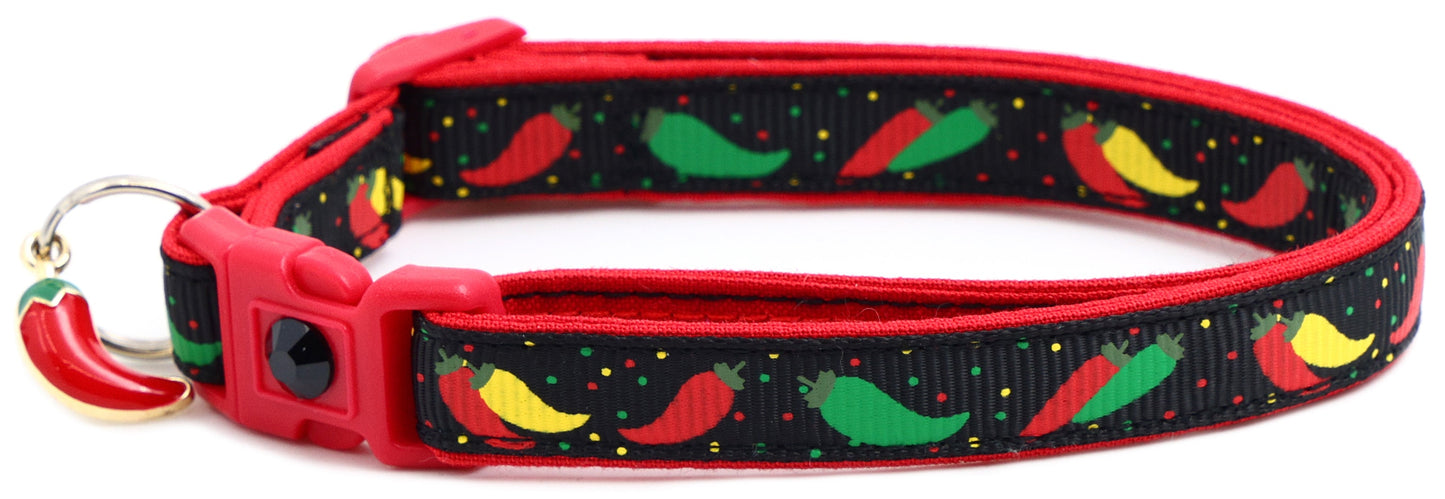 Spicy Peppers Breakaway Cat Collar-2