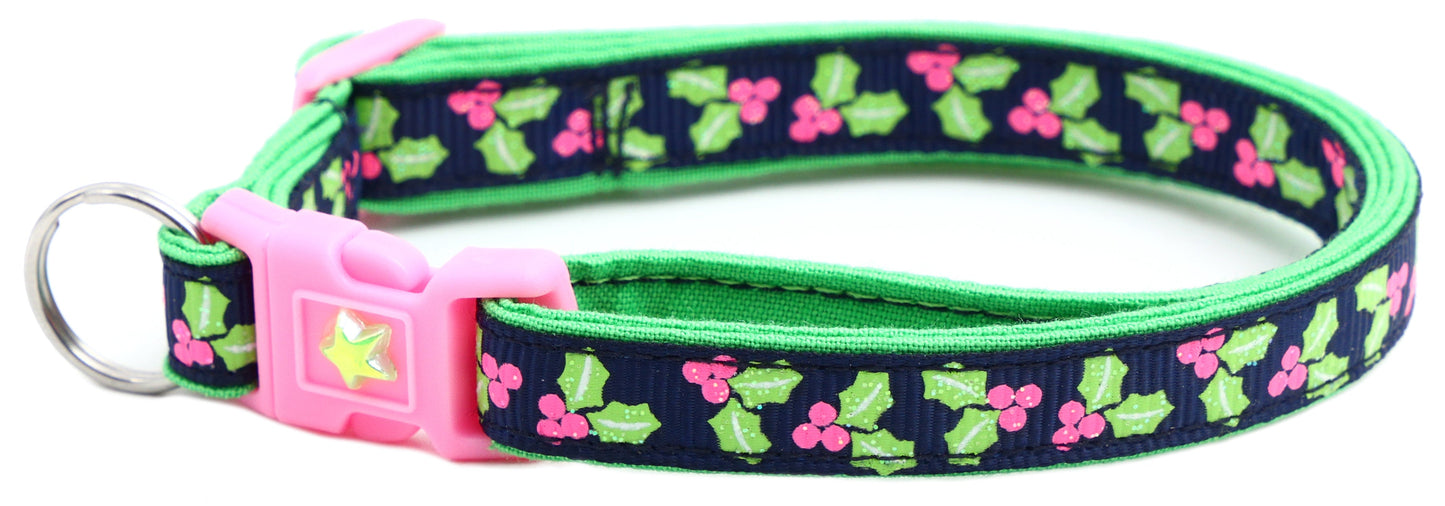 Holly Leaves Breakaway Cat Collar-15