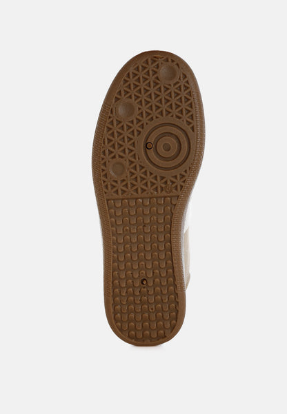 Crossover Classic Lace-Up Flatform Sneaker-1