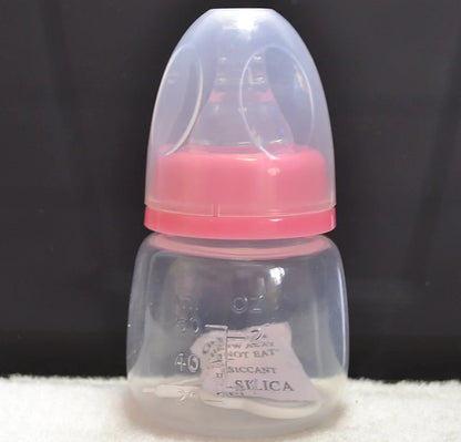 Stereoscopic Baby Bottle with Silicone Nipple