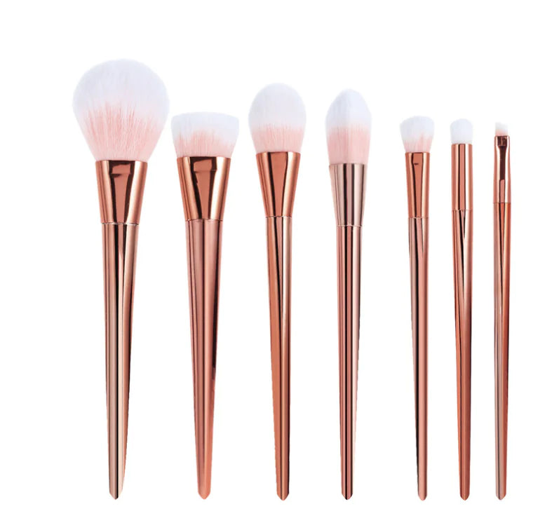Diamond Makeup Brush Set - 7 Brushes for Beauty