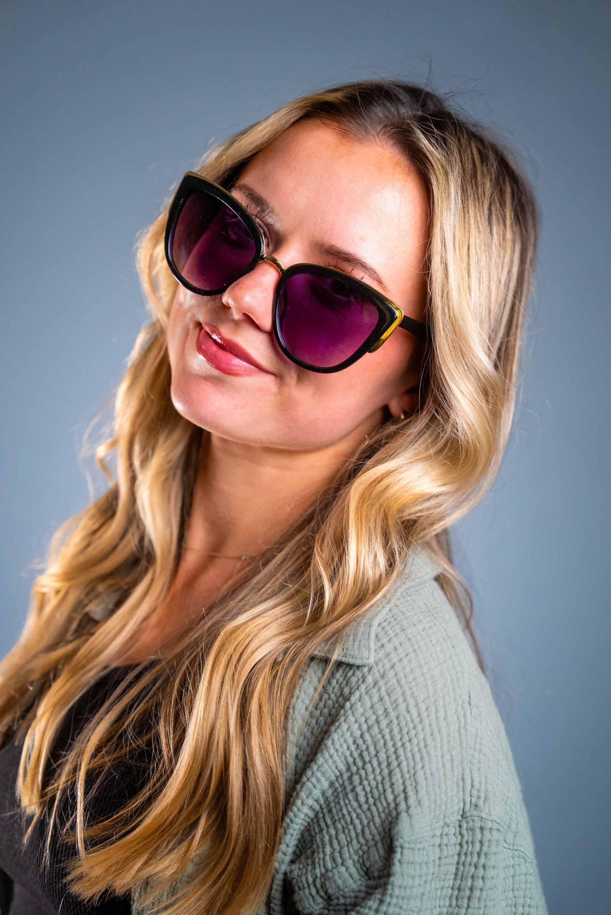 LADYBOSS SUNGLASSES - CONTOURS-3