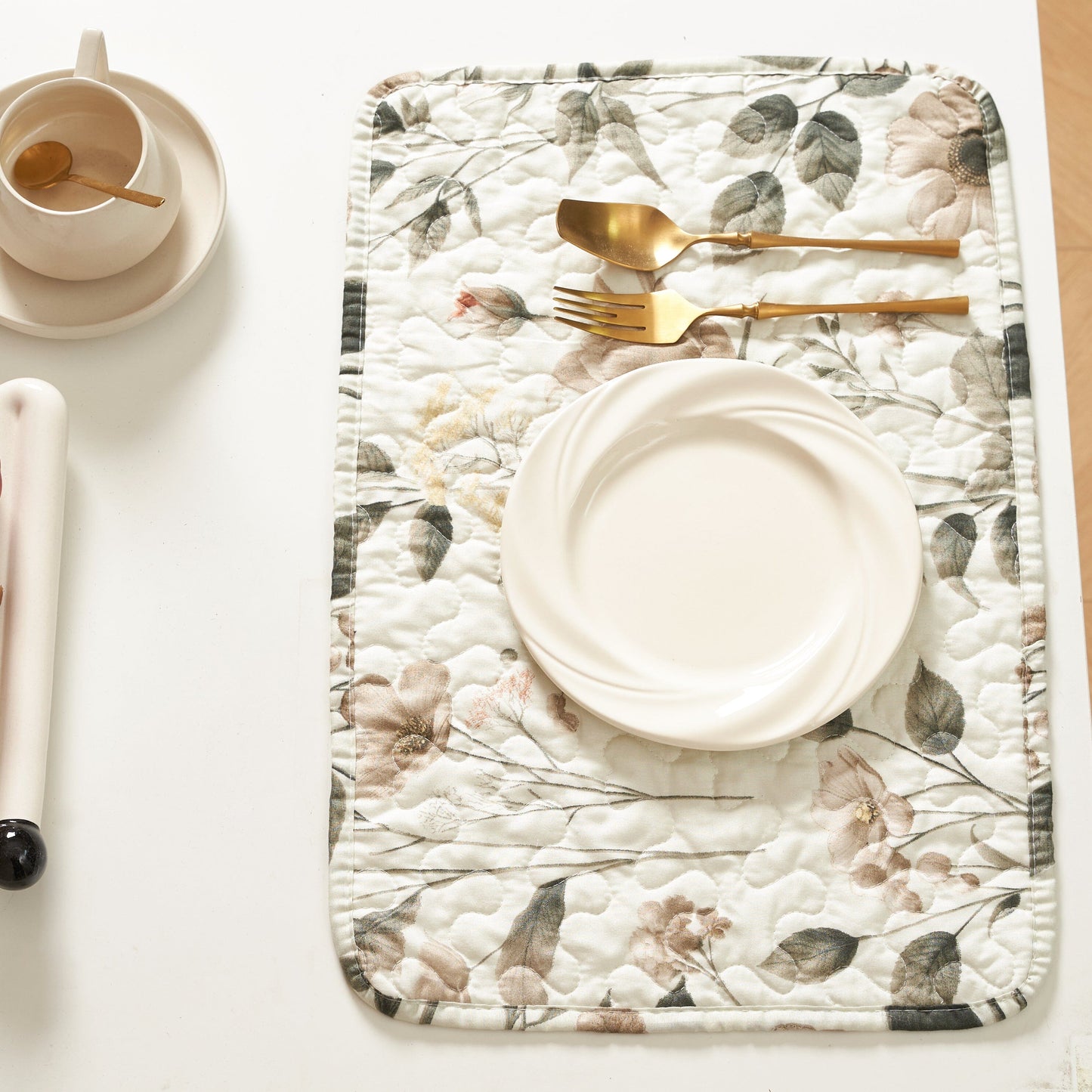 DaDalogy Enchanted Meadow Placemats - Set of 4, Floral Elegance in Beige, Rose, and Soft Green, Premium Soft Microfiber, Perfect for Any Meal, 13x19 Inches-3