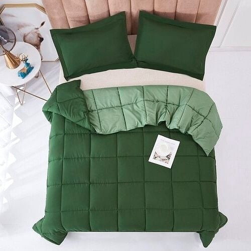 Full/Queen Traditional Microfiber Reversible 3 Piece Comforter Set in Green-2