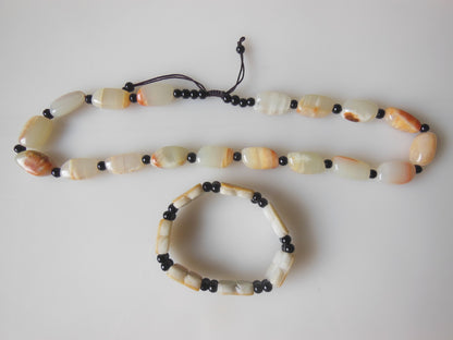 Jade bracelet. Black round jade with golden square jade beads-2