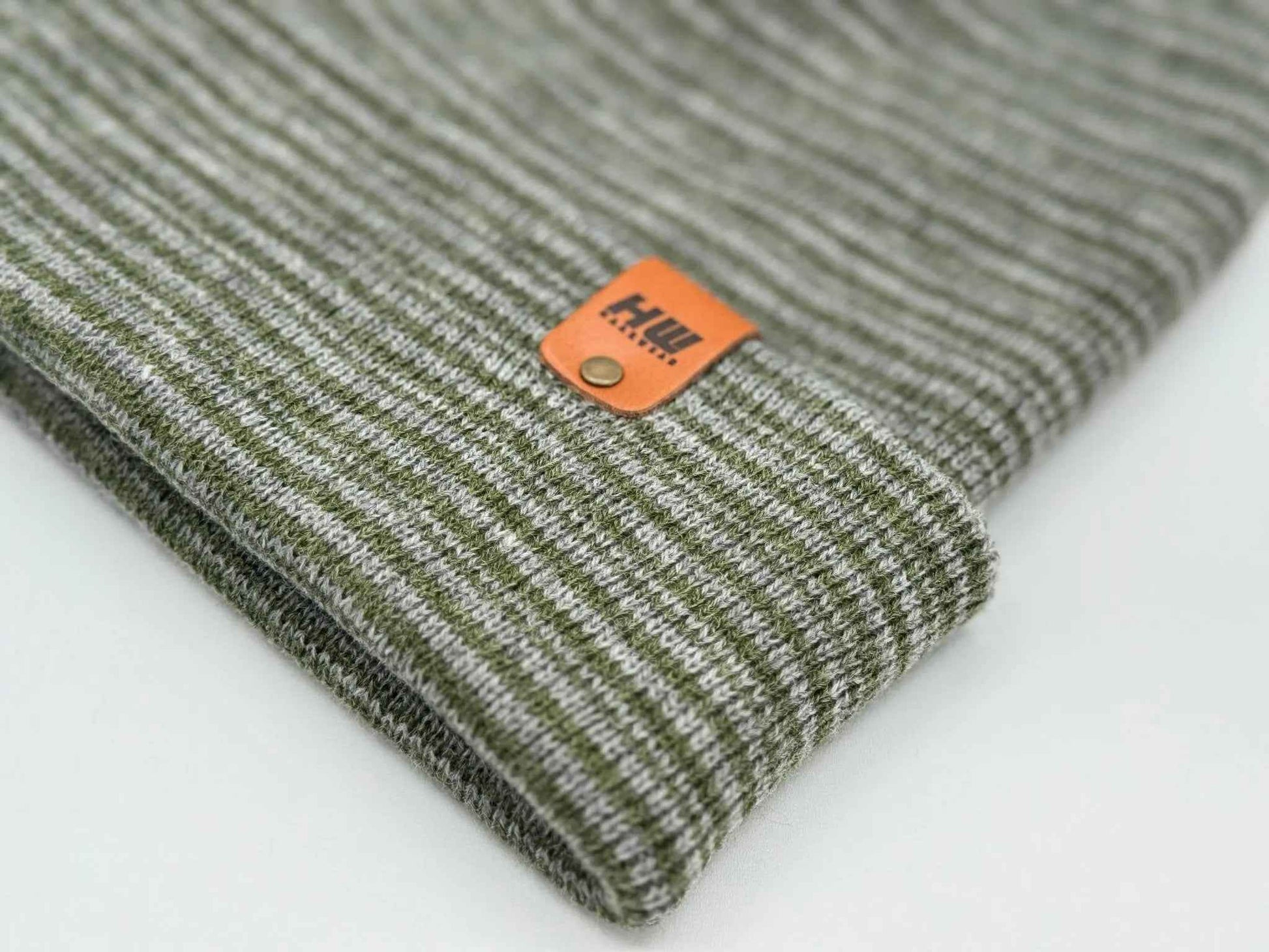 HAAKWEAR Traditional Contrast Cuffed Beanie / Hat - Gray / Green, Made in USA-2
