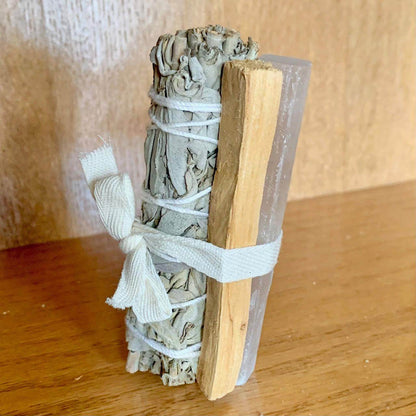 Harmony Smudge Bundle: White Sage, Palo Santo & Selenite-1
