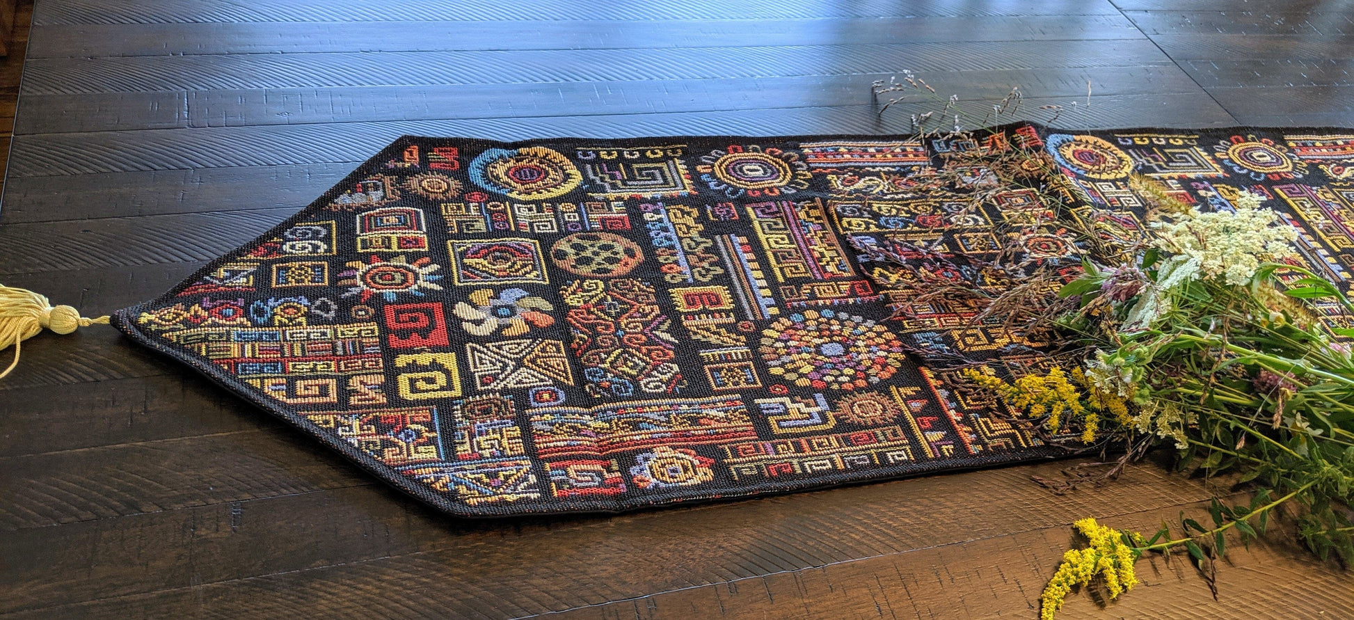 DaDa Bedding Ethnic Ornaments Geometric Black Elegant Woven Tapestry Dining Table Runner (18118)-4