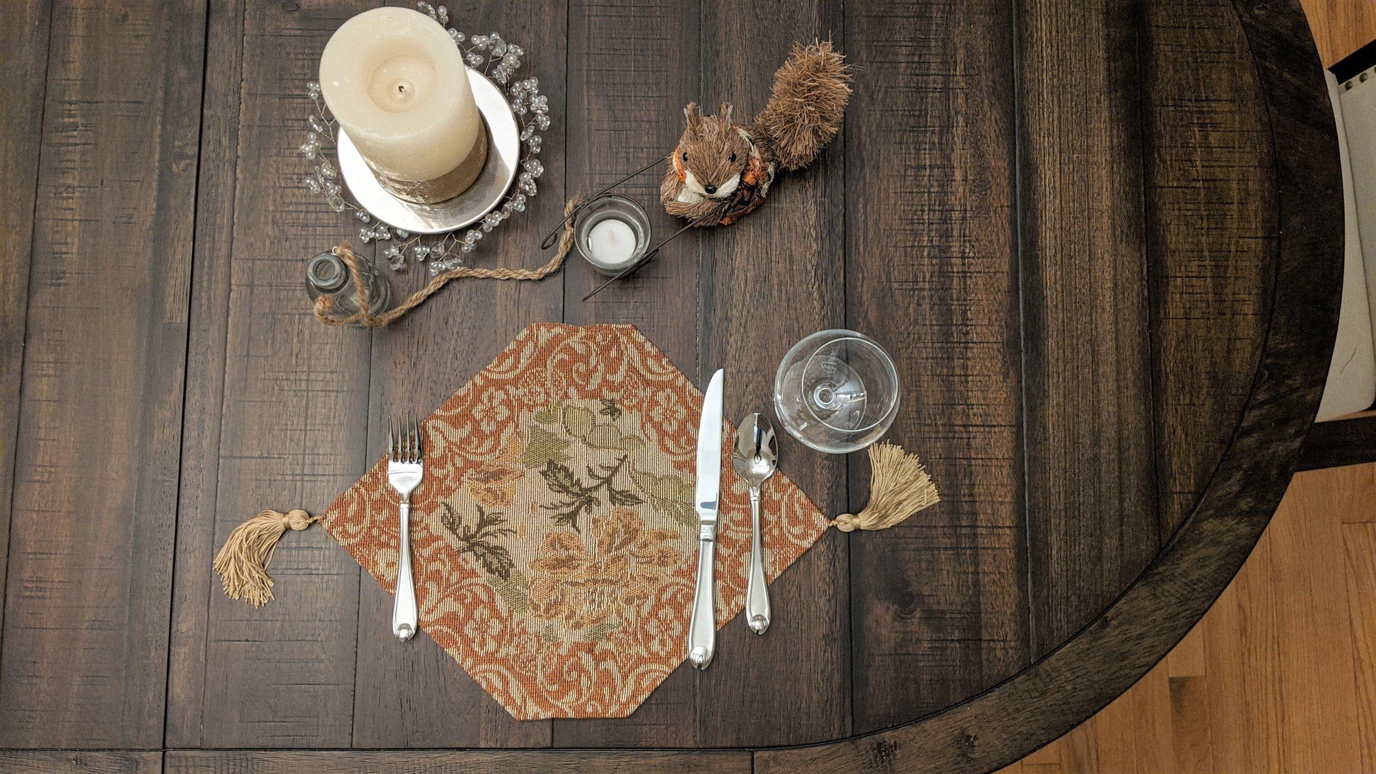 DaDa Bedding Set of 4-Pieces Nature Garden Floral Roses Tapestry Table Dining Cloth Runner Set - 13" x 17" (10072)-2