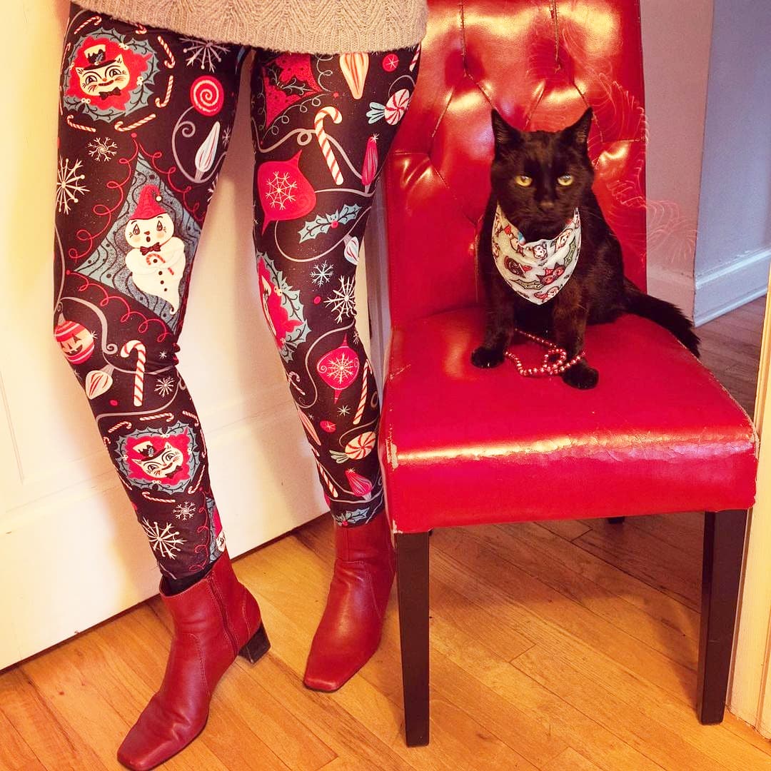 Frosty Spookmas Eve (Johanna Parker Exclusive) - High-quality Handcrafted Vibrant Leggings-0