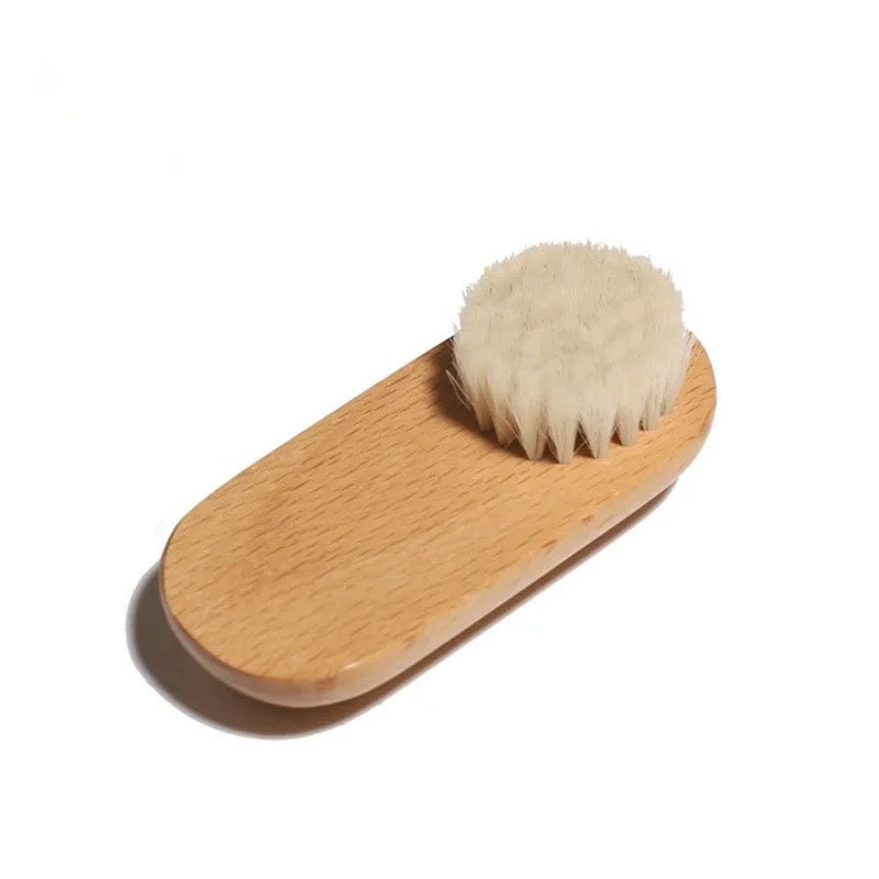Bamboo Facial Massager with Goat Hair Bristles-1