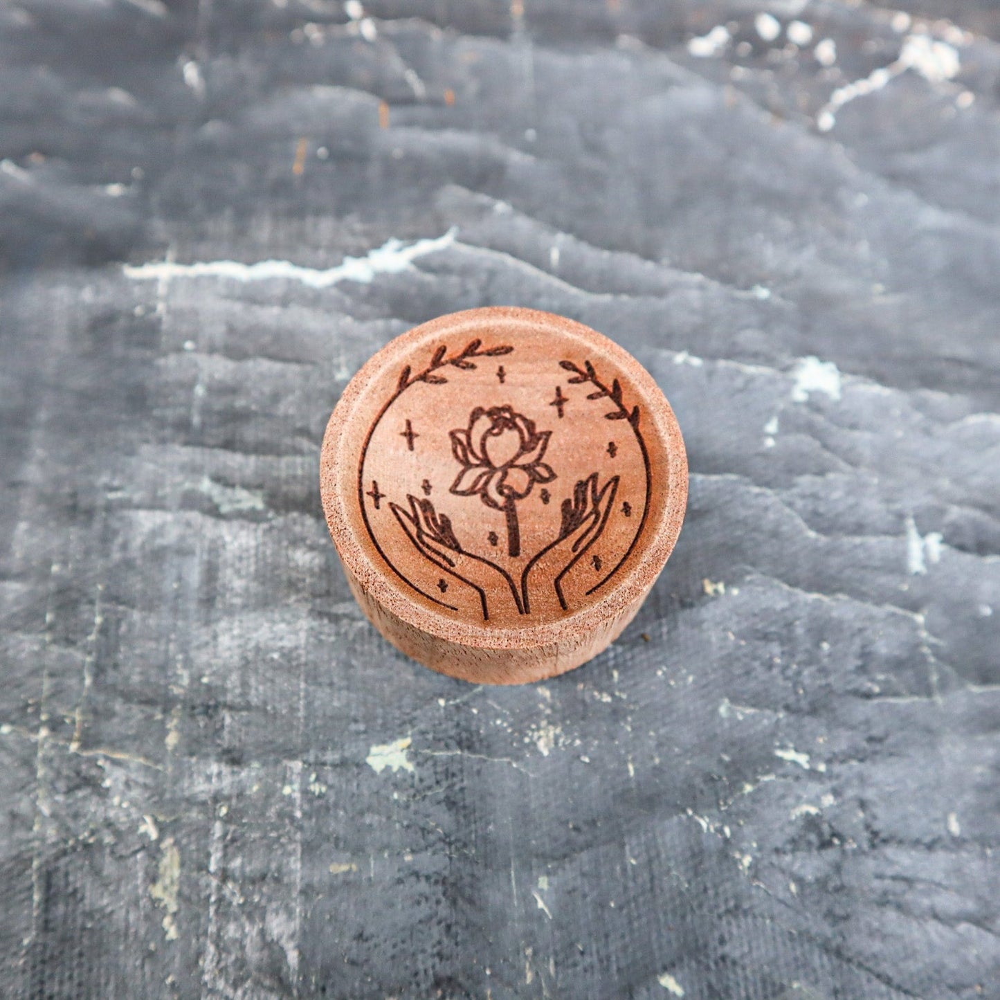 Hand Rose - Wooden Essential Oil Diffuser for Car-2