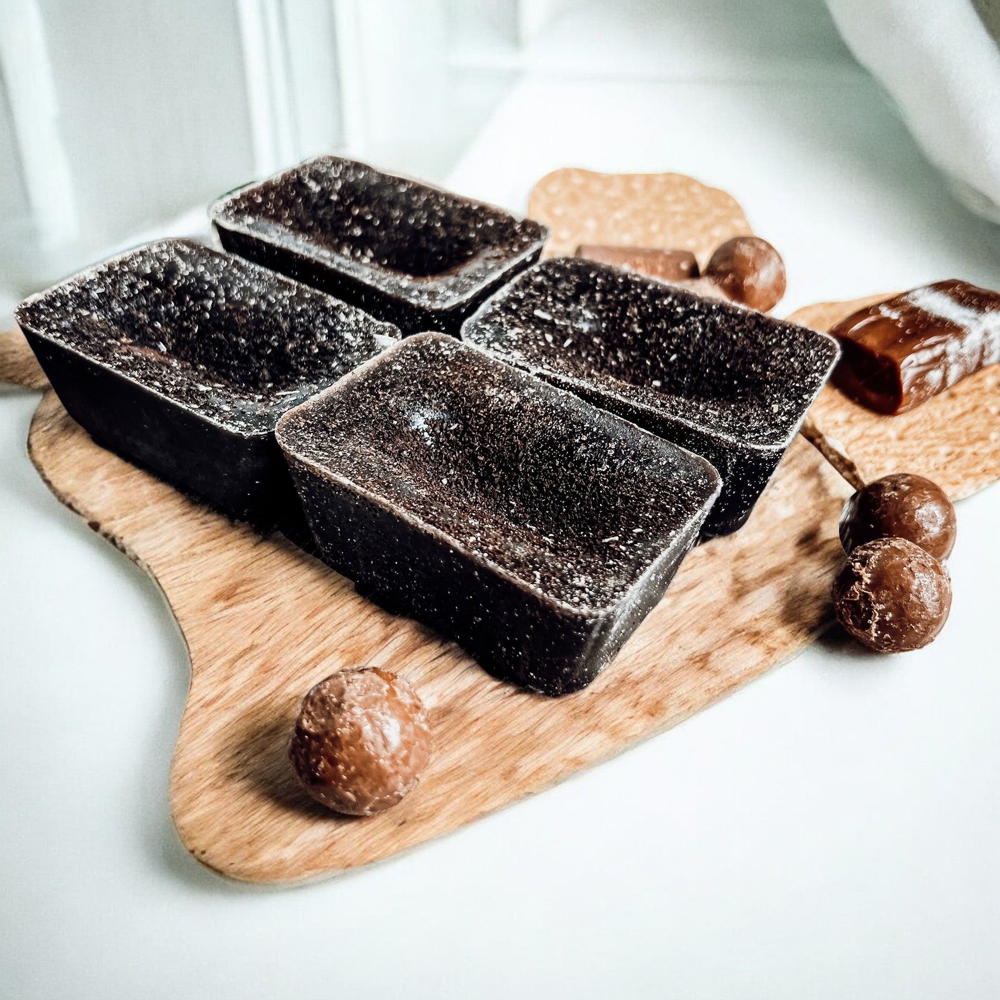 Chocolate Biscotti XL-4