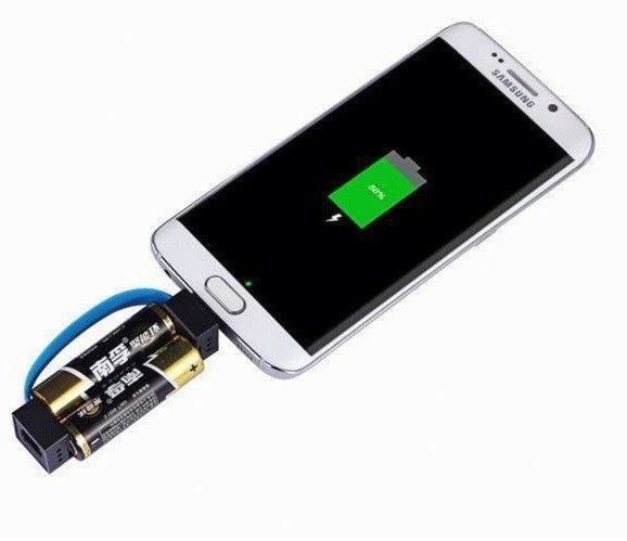 Elemmel működő telefontöltő kábel-1