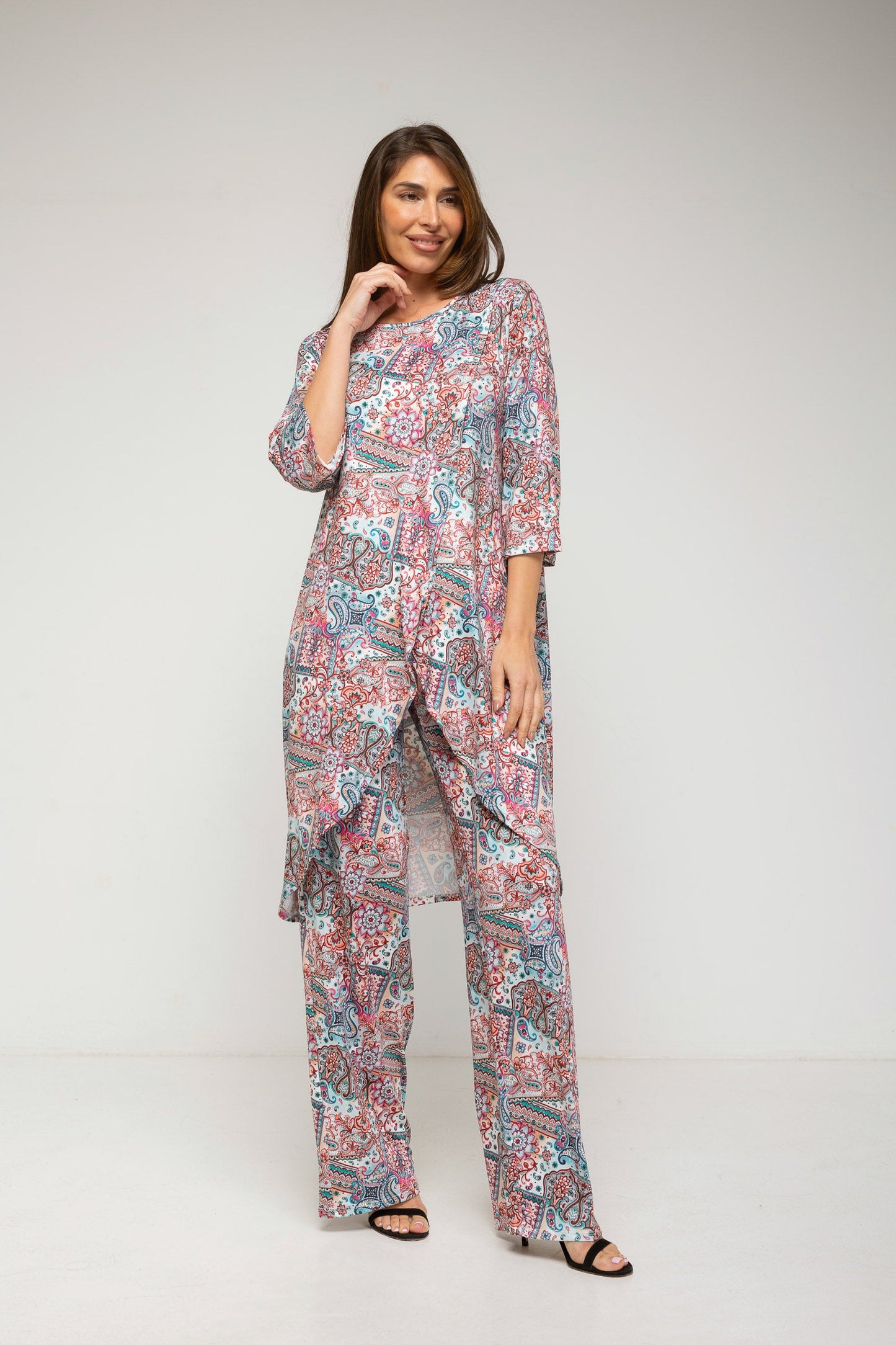 Conjunto de túnica larga estampada y pantalón estampado cachemir-3