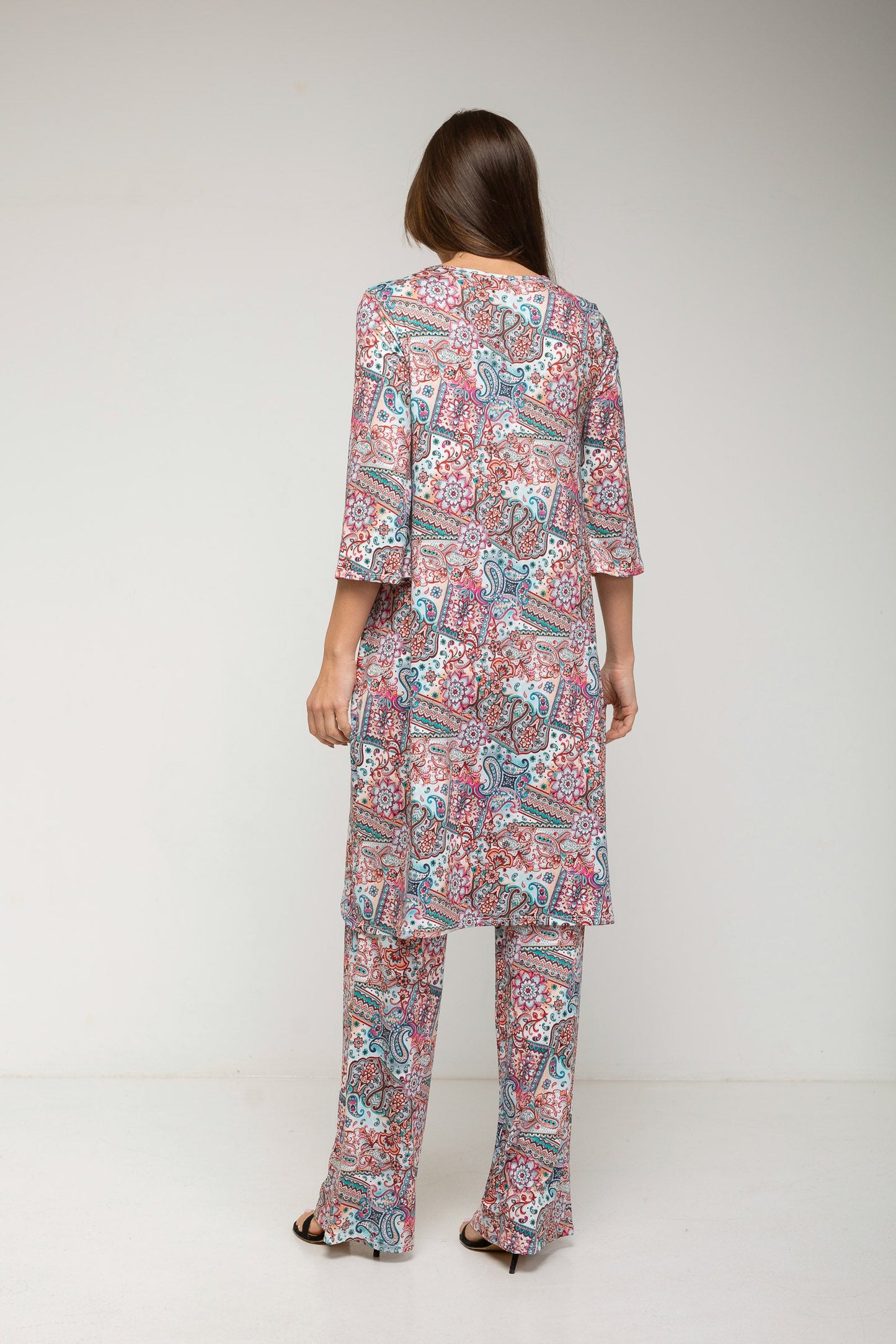 Conjunto de túnica larga estampada y pantalón estampado cachemir-4