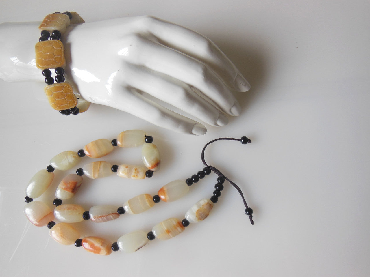 Jade bracelet. Black round jade with golden square jade beads-4