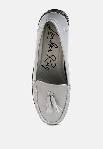 Larana Metallic Tassel Detail Loafers-3