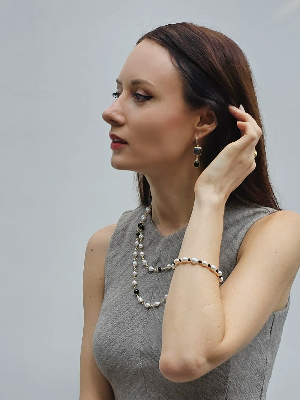 Freshwater Pearls With Black Obsidian Adjustable Bracelet PB001-3