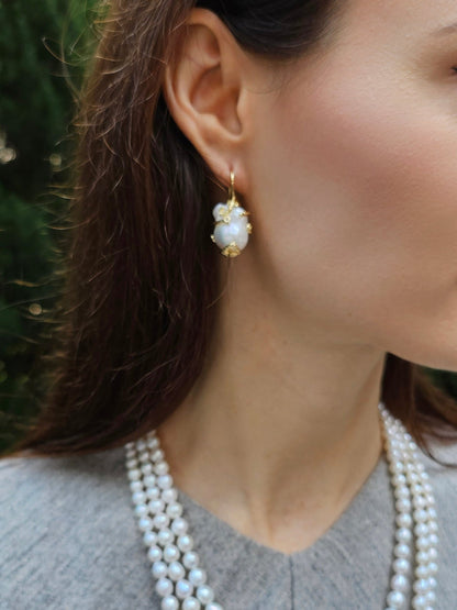 Baroque Pearls Dangle Earrings PE008-1