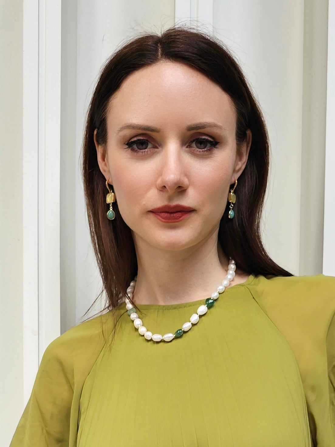 Irregular Freshwater Pearls With Heart Shaped Green Aventurine Necklace PN064-3