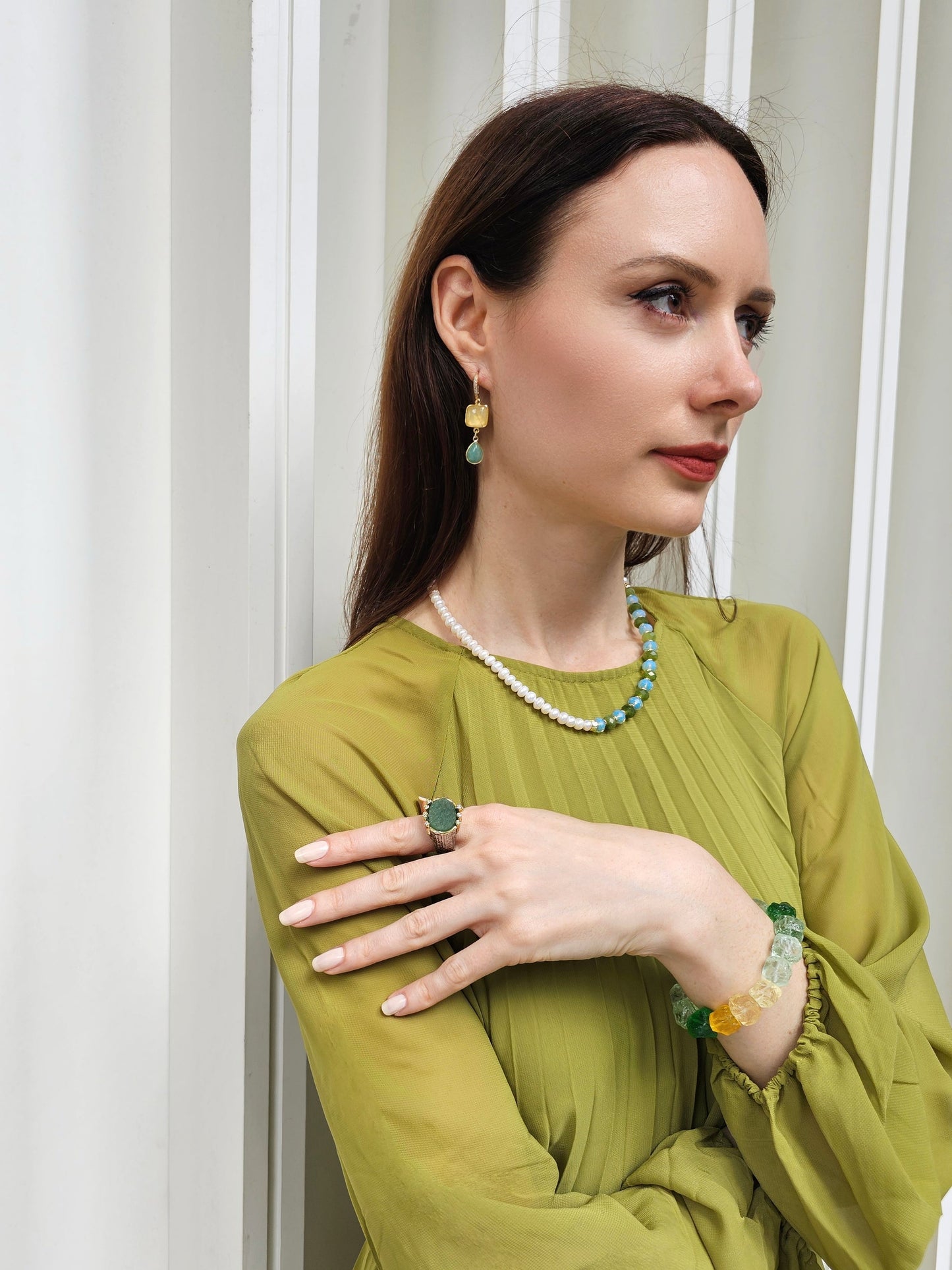 Freshwater Pearls With Green Jade And Opal Color Matching Necklace PN069-3