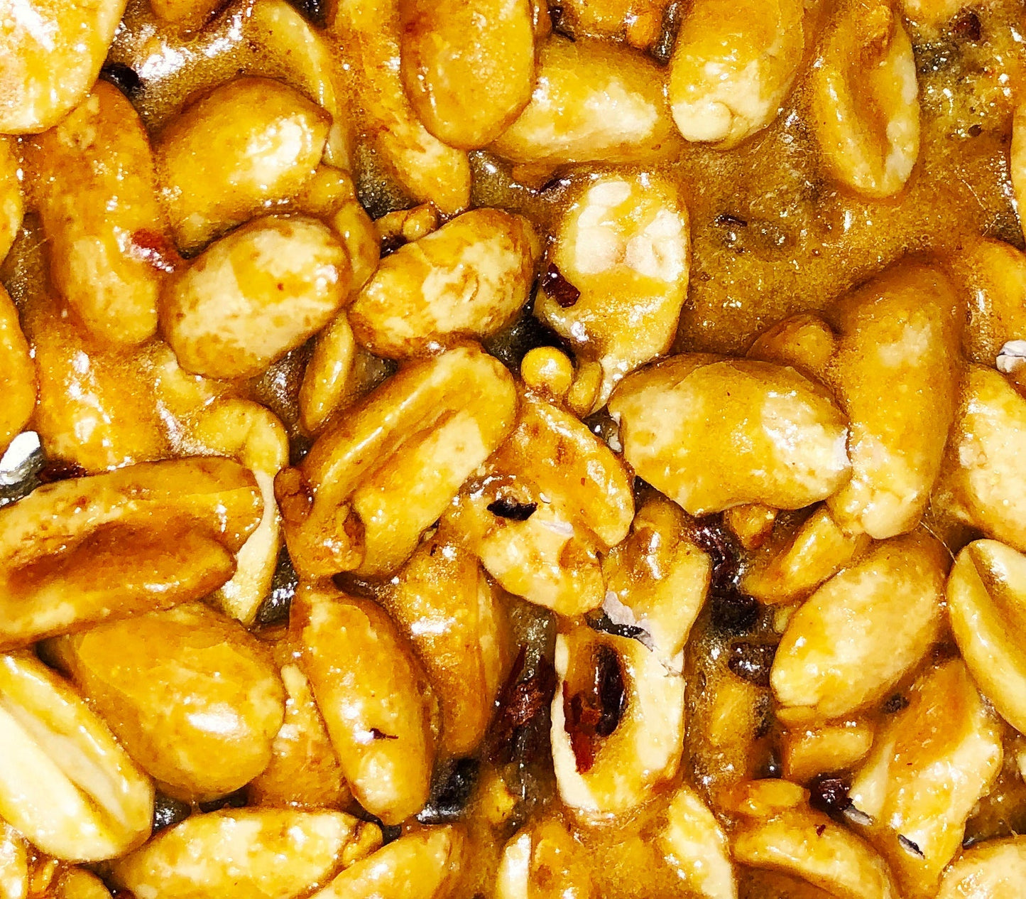 Brittle Brothers - Nashville Hot Peanut Brittle - 5 oz. Bag (Wholesale)-1