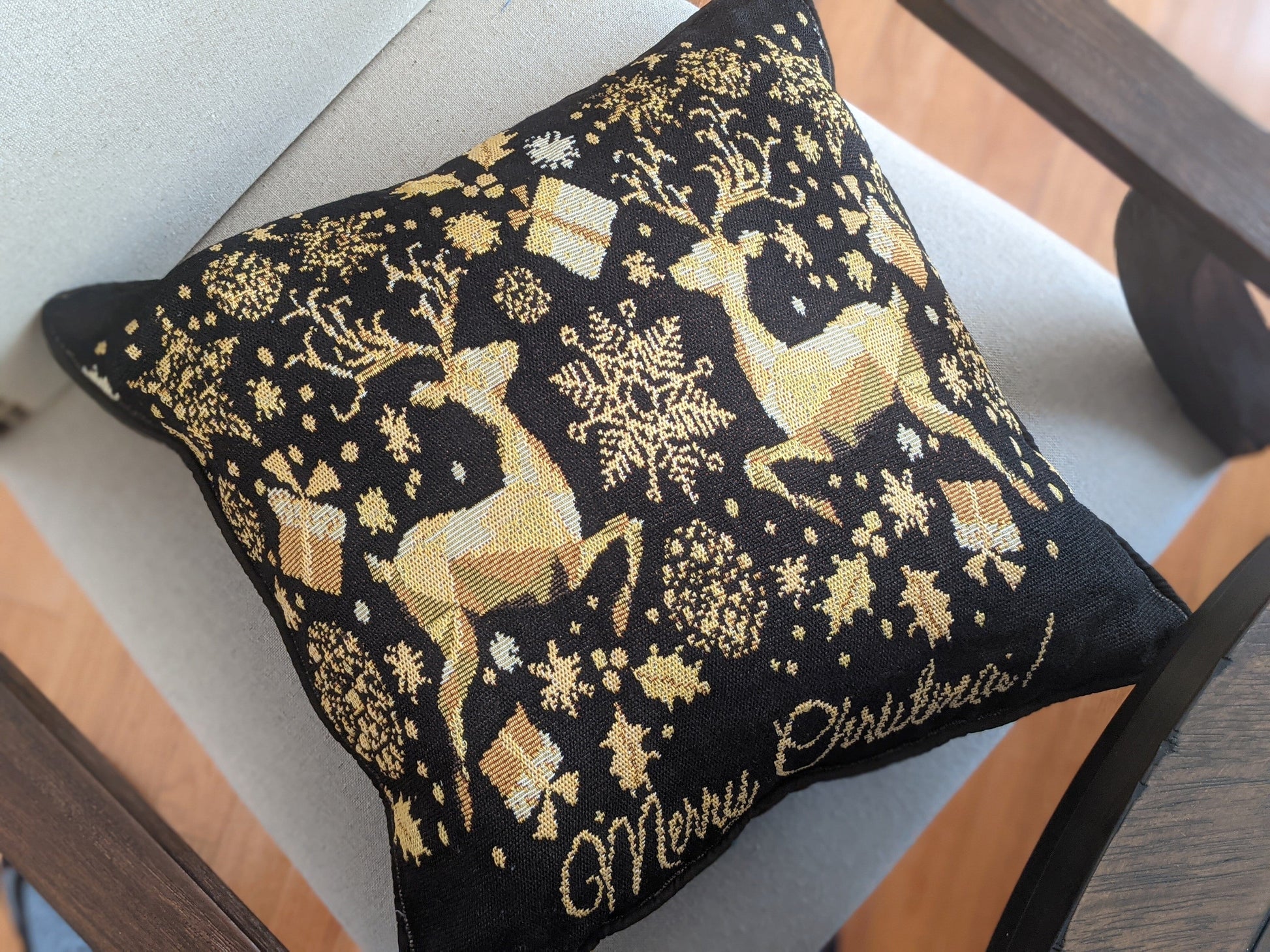 DaDa Bedding Magical Golden Reindeer Woven Tapestry Throw Pillow Covers 16" x 16"-0