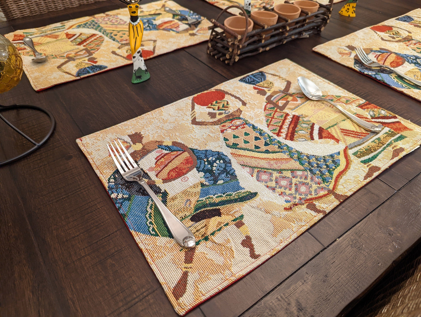 DaDa Bedding Set of 4-Pieces Dancing Women African Kwanzaa Tapestry Dining Table Placemats 13” x 19” (18117)-2