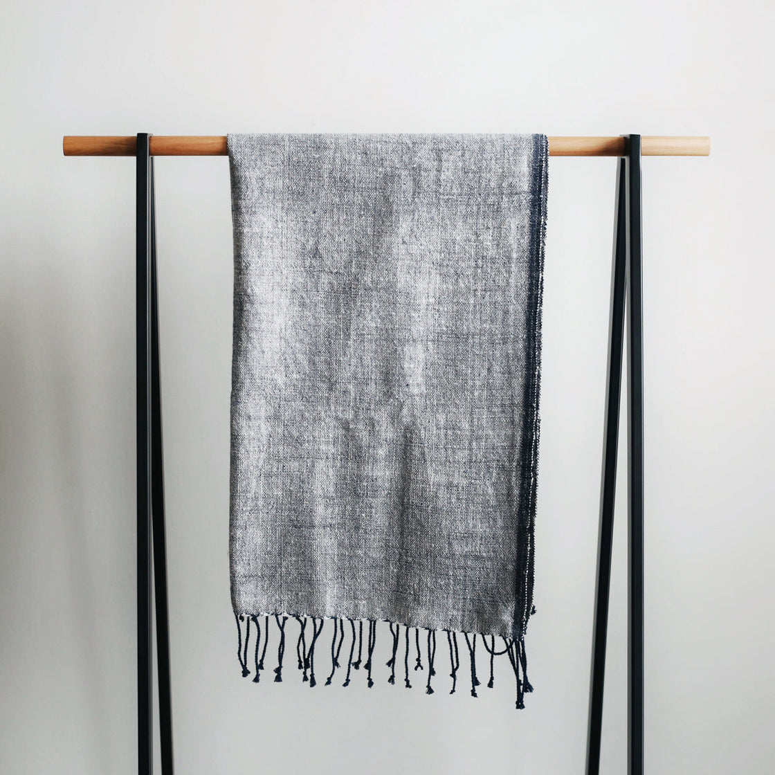Petra Hand Towel-1