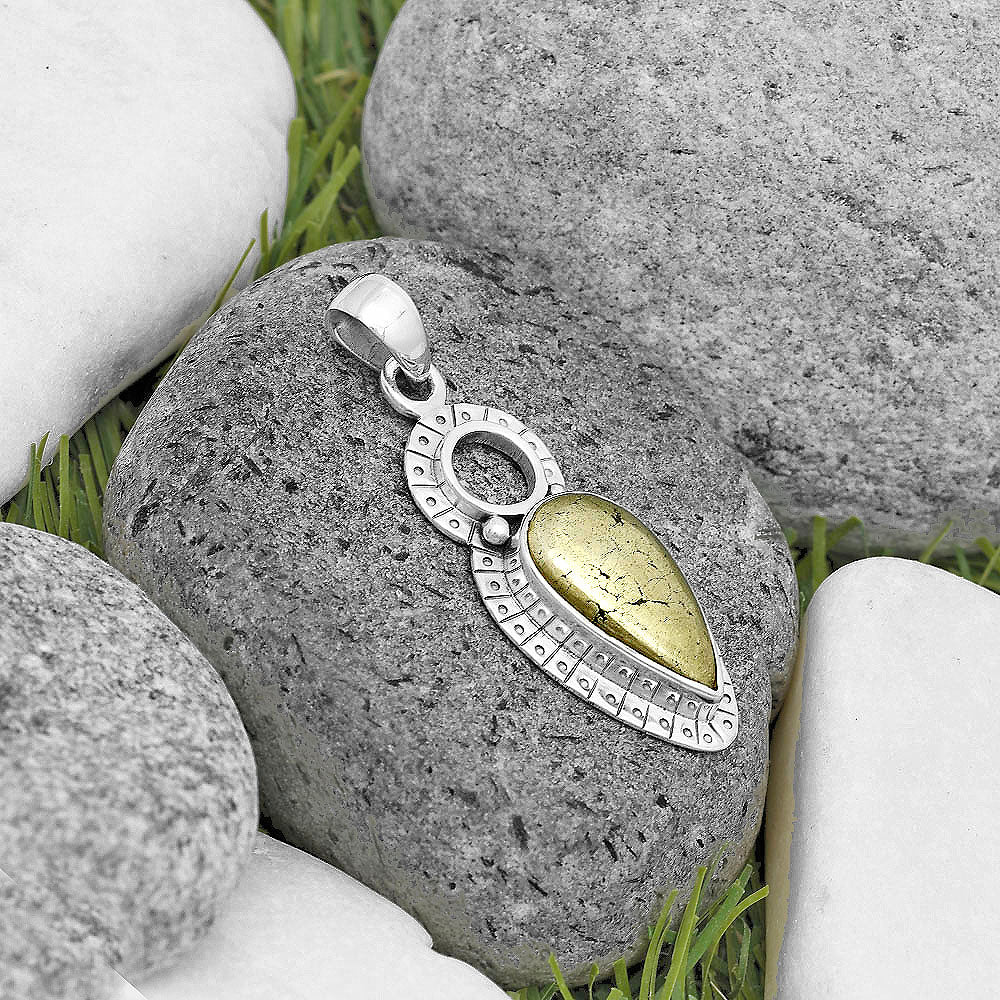 Apache Gold Healer's Gold - Arizona Pendant P-1605 SDP136164-1