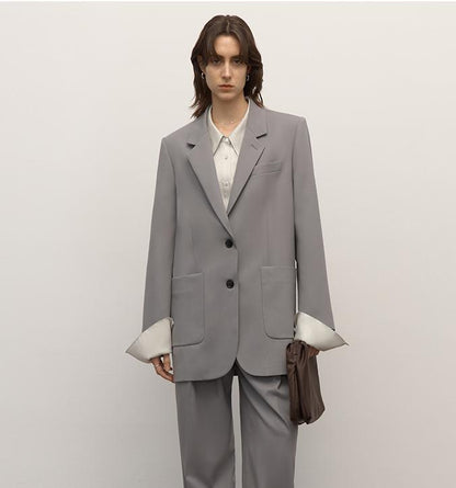 Heavy fine twill worsted wool, asymmetrical collar design, basic classic two-button suit-3