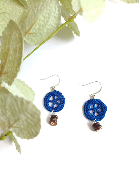Star In a Circle Earrings-0