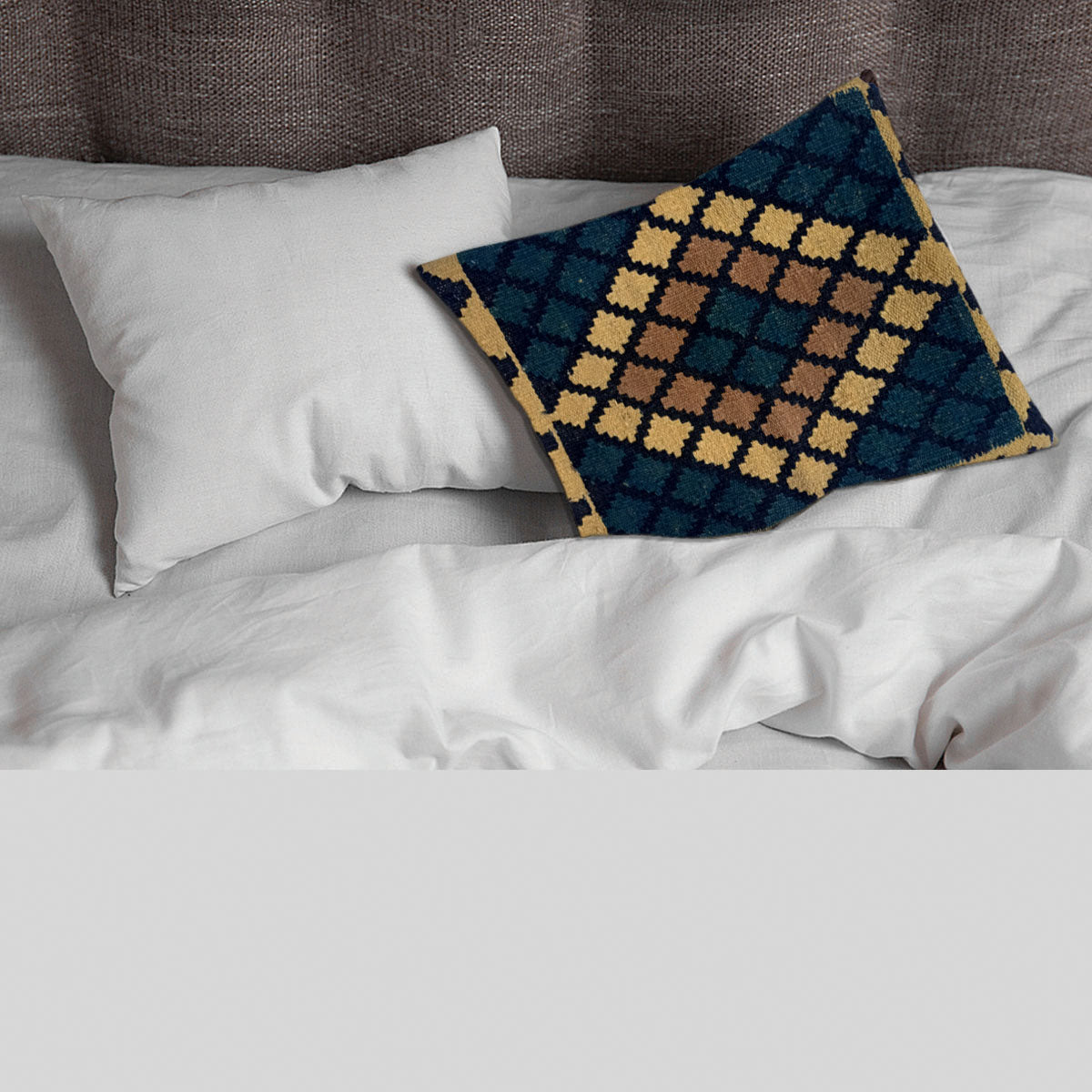 Kilim- Handwoven -Firefly- Cushion -Cover