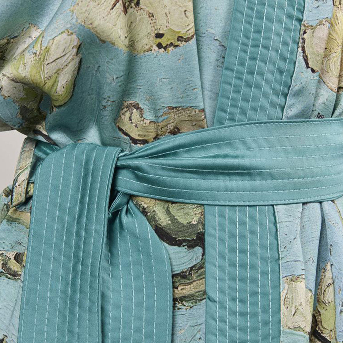NNEDSZ Bedding House Van Gogh Almond Blossom Blue Kimono Bath Robe Small/Medium-3
