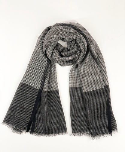Black and White Gingham Check Scarf-4