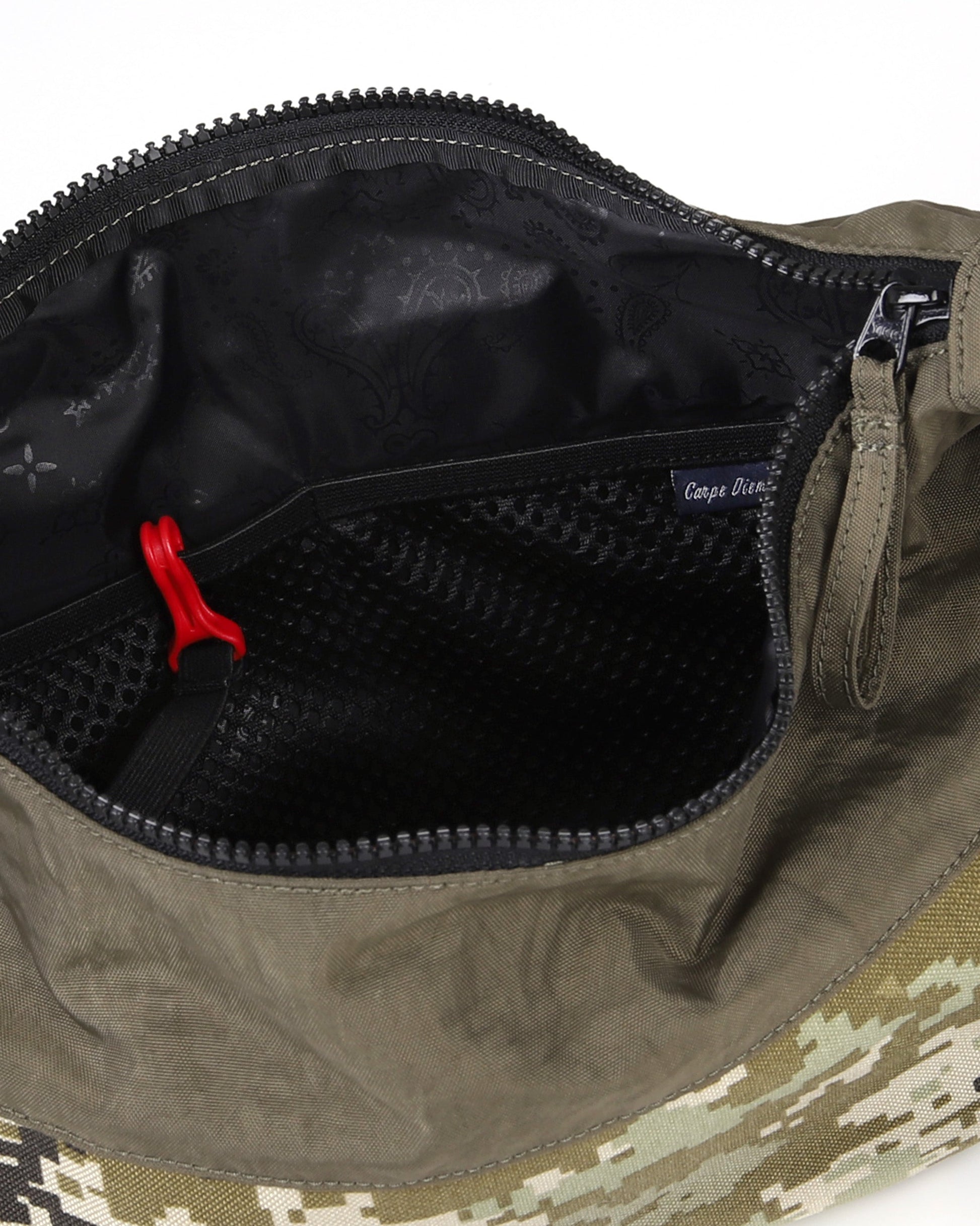 EVERYWHERE CRESCENT II-4